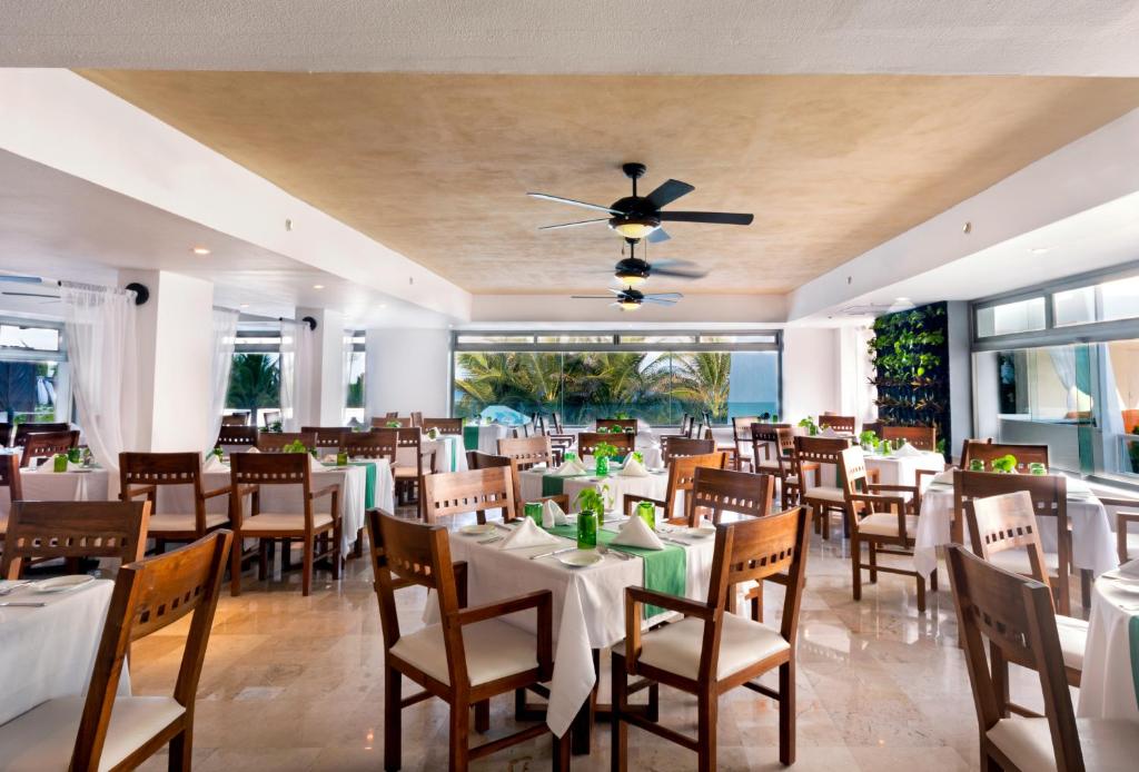 Flamingo Cancun All Inclusive Flamingo Cancun All Inclusive