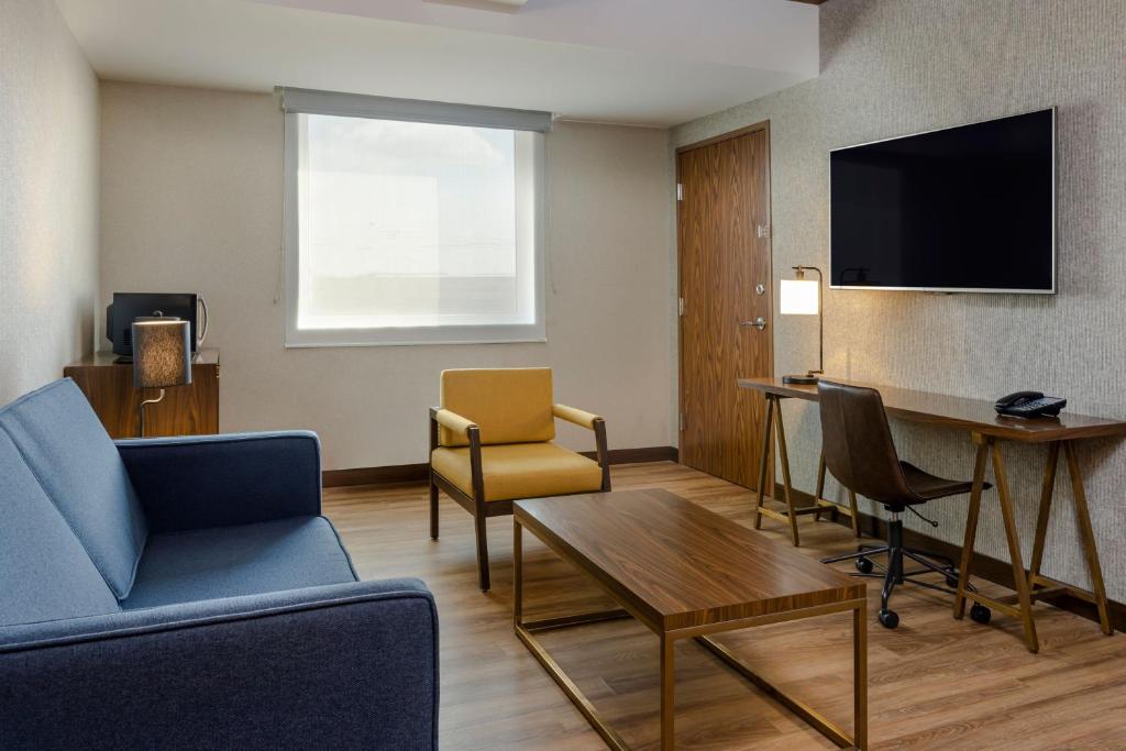 Four Points by Sheraton Monterrey Airport Four Points by Sheraton Monterrey Airport