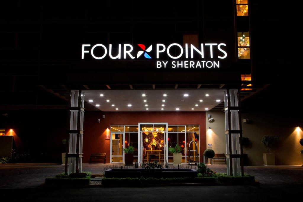 Four Points by Sheraton Queretaro Norte Four Points by Sheraton Queretaro Norte