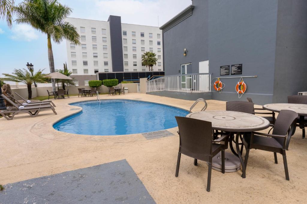 Hampton Inn by Hilton Guadalajara-Aeropuerto
