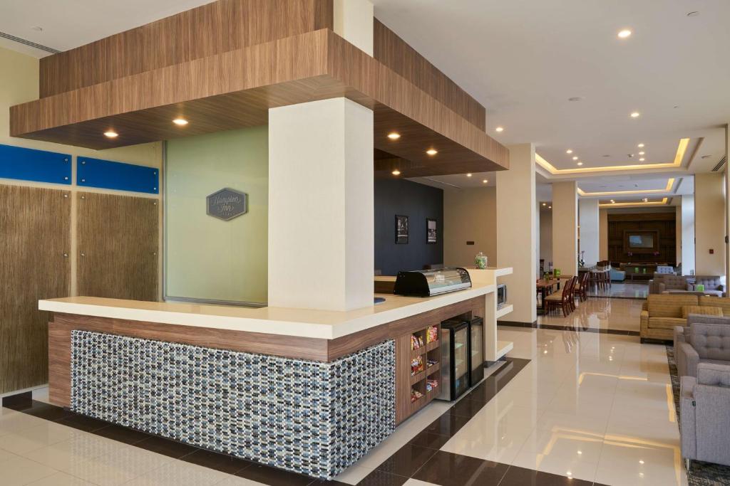 Hampton Inn by Hilton Irapuato Hampton Inn by Hilton Irapuato