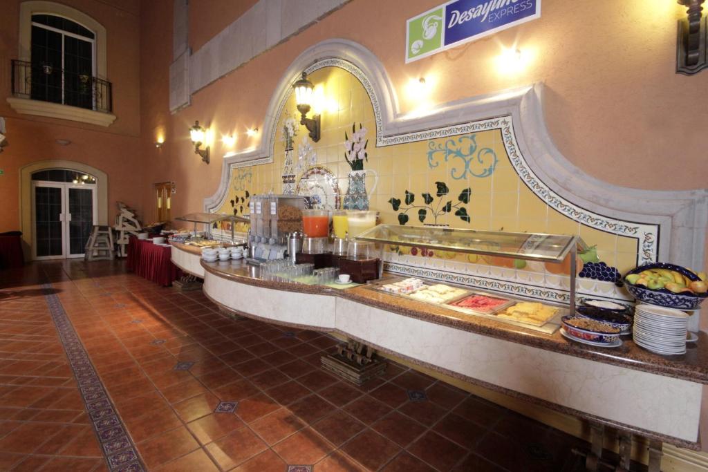 Holiday Inn Express Guanajuato, an IHG Hotel Holiday Inn Express Guanajuato, an IHG Hotel