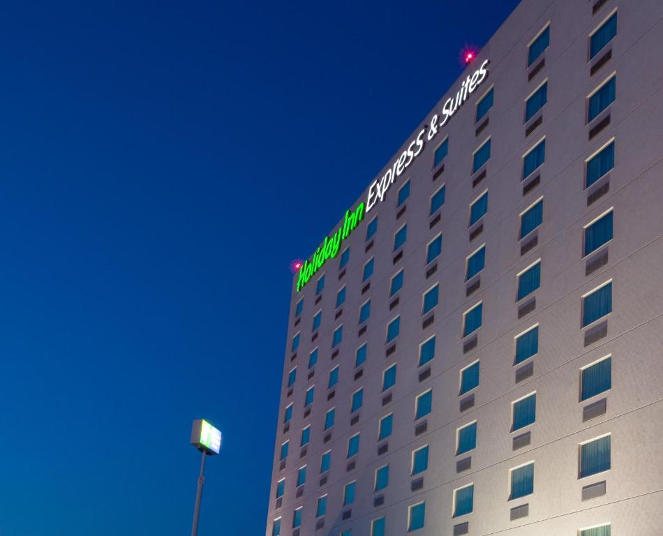 Holiday Inn Express & Suites Monterrey Aeropuerto, an IHG Hotel Holiday Inn Express & Suites Monterrey Aeropuerto, an IHG Hotel
