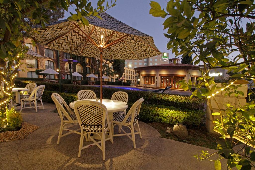 Holiday Inn Express & Suites Queretaro, an IHG Hotel