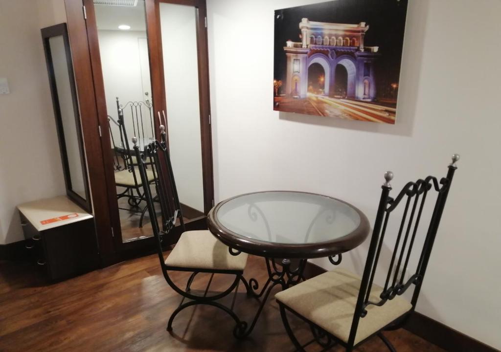 Holiday Inn Hotel & Suites Centro Historico, an IHG Hotel Holiday Inn Hotel & Suites Centro Historico, an IHG Hotel
