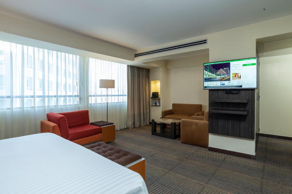 Holiday Inn Mexico City-Plaza Universidad, an IHG Hotel Holiday Inn Mexico City-Plaza Universidad, an IHG Hotel