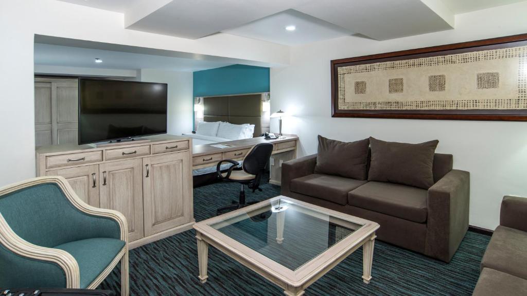 Holiday Inn & Suites Mexico Zona Reforma, an IHG Hotel Holiday Inn & Suites Mexico Zona Reforma, an IHG Hotel