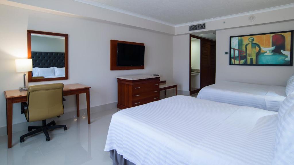 Holiday Inn Tuxtla Gutierrez, an IHG Hotel Holiday Inn Tuxtla Gutierrez, an IHG Hotel