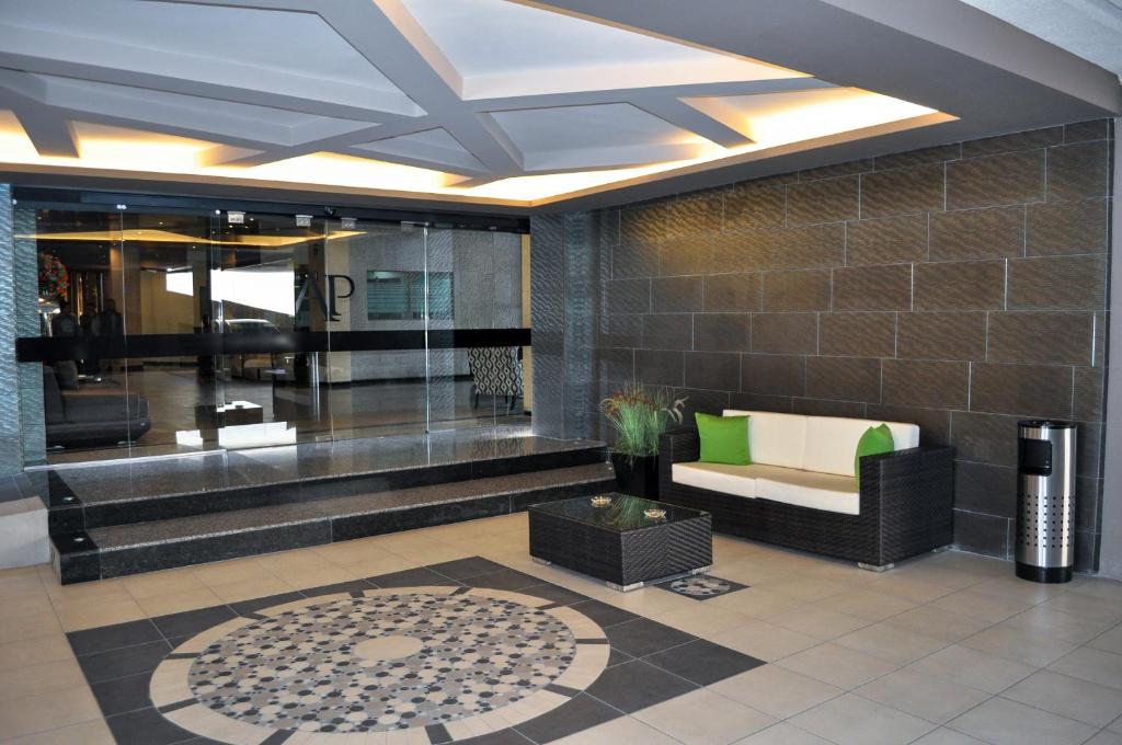 Hotel Abastos Plaza