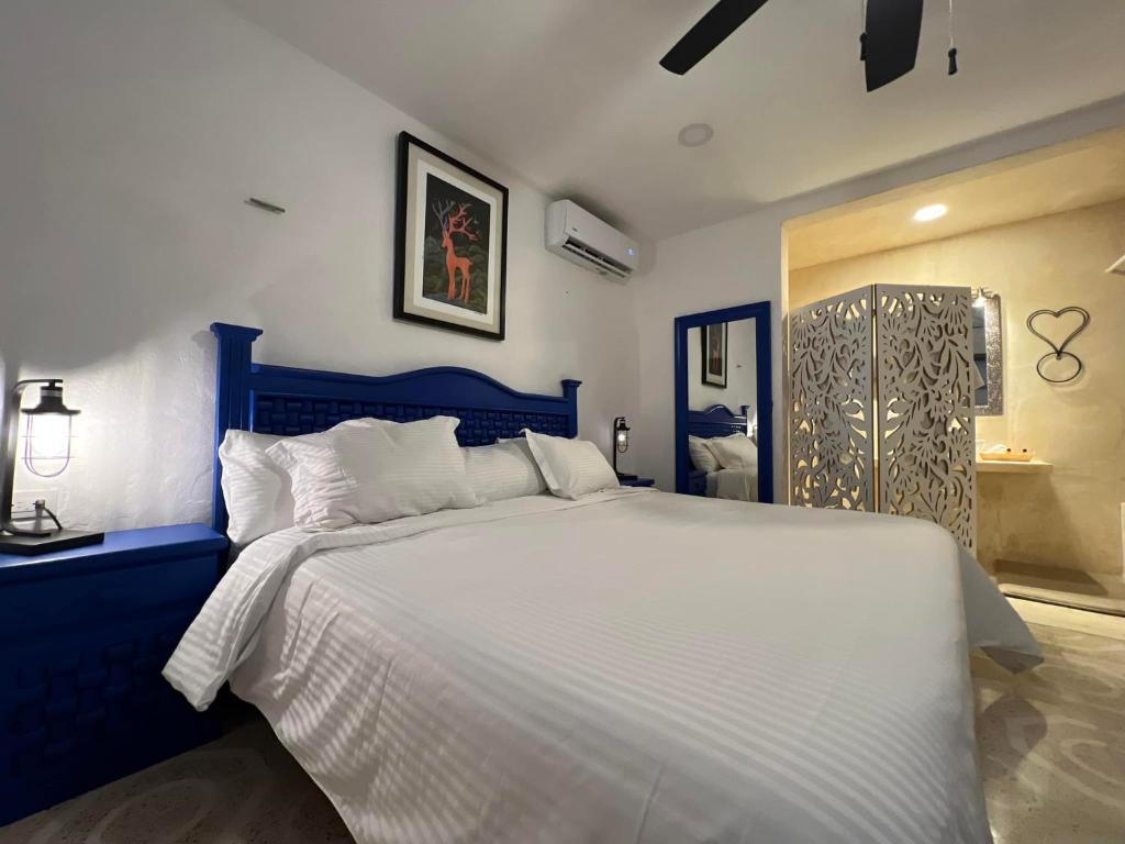 Hotel Amor Progreso
