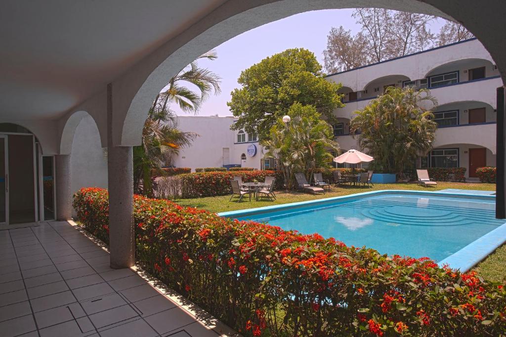 Hotel Arcos Aeropuerto