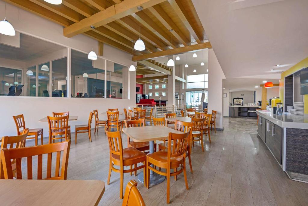 Hotel BeWow Querétaro