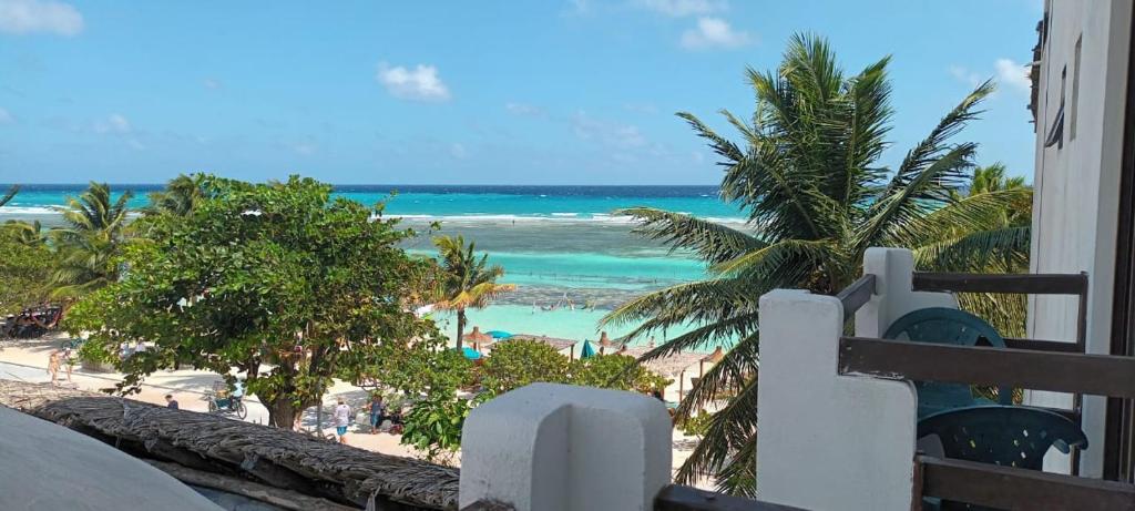 Hotel Blue Reef frente al mar