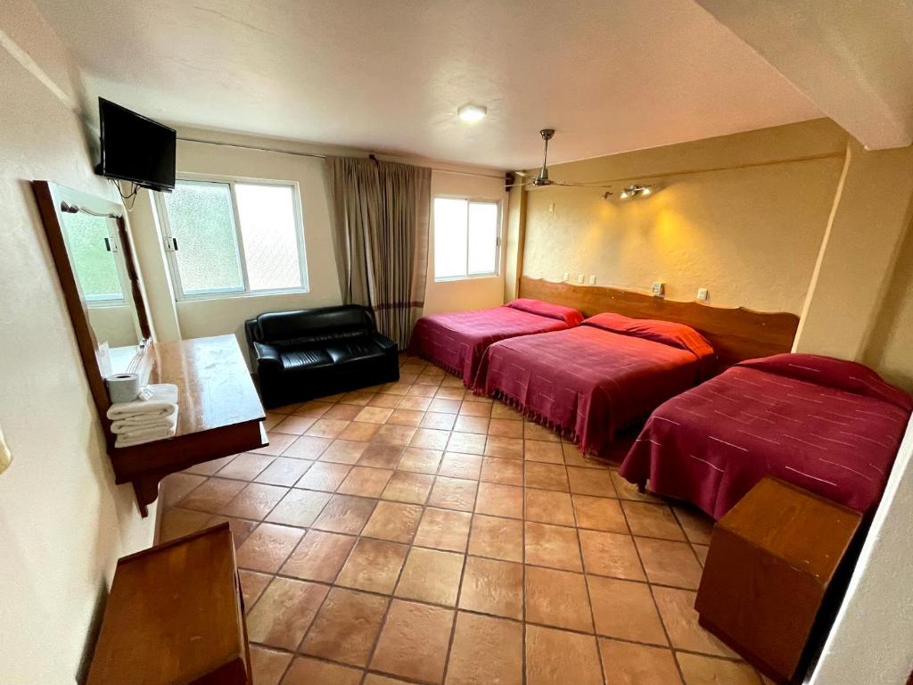 HOTEL BUGAMBILIAS