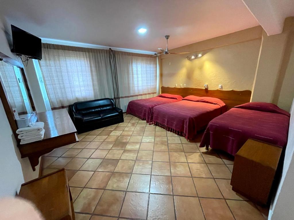 HOTEL BUGAMBILIAS