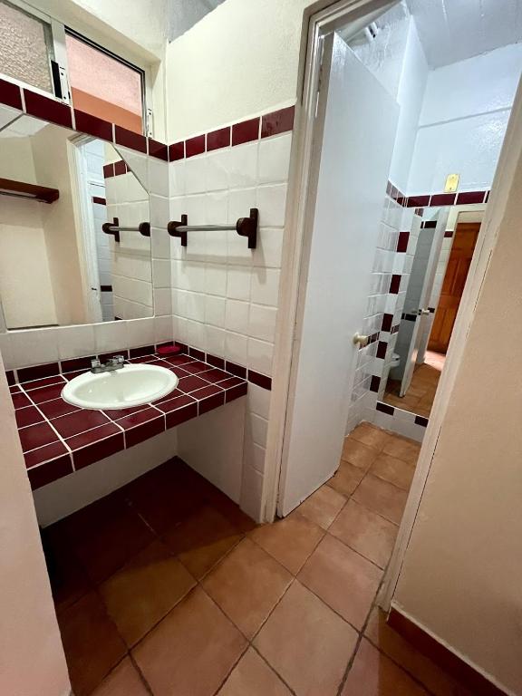 HOTEL BUGAMBILIAS