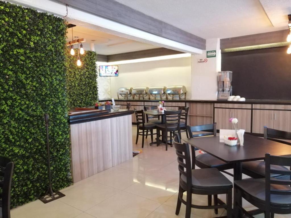 Hotel Campestre Inn