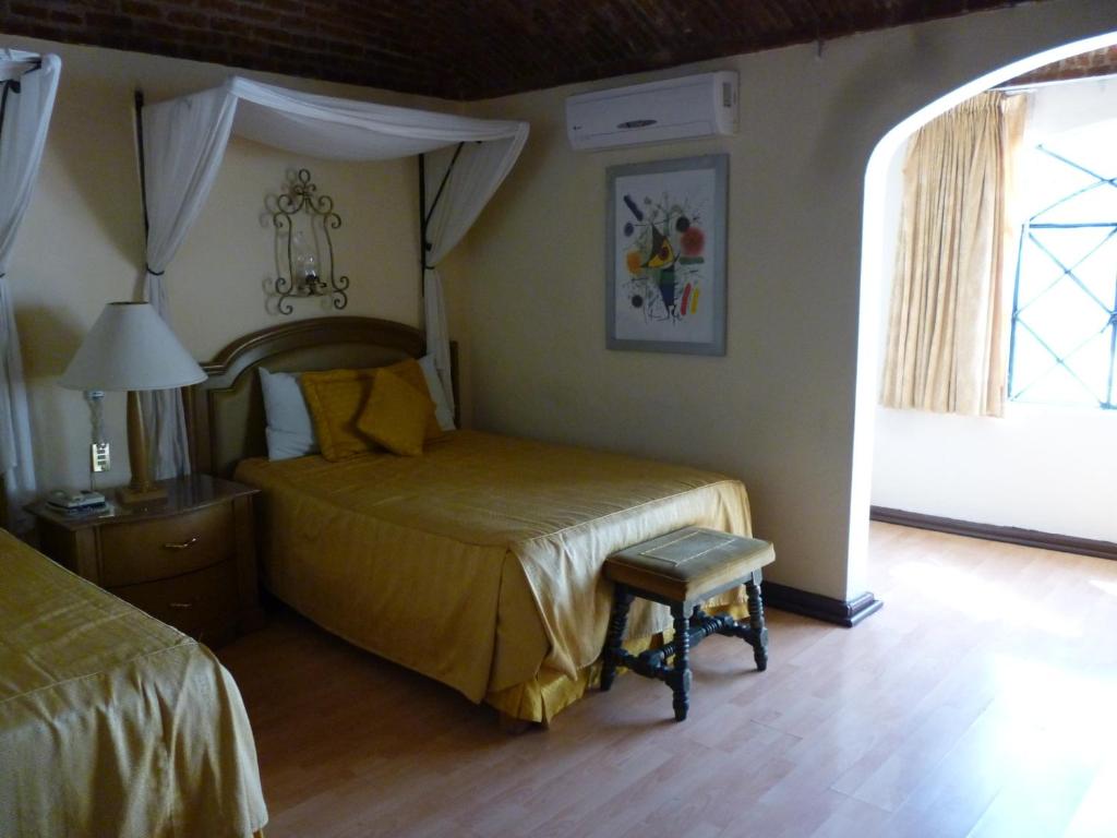 Hotel Castillo de Santa Cecilia