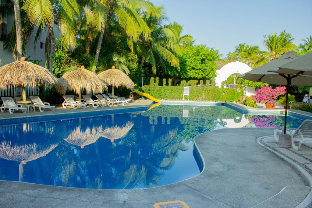 Hotel Castillo Huatulco & Beach Club Hotel Castillo Huatulco & Beach Club