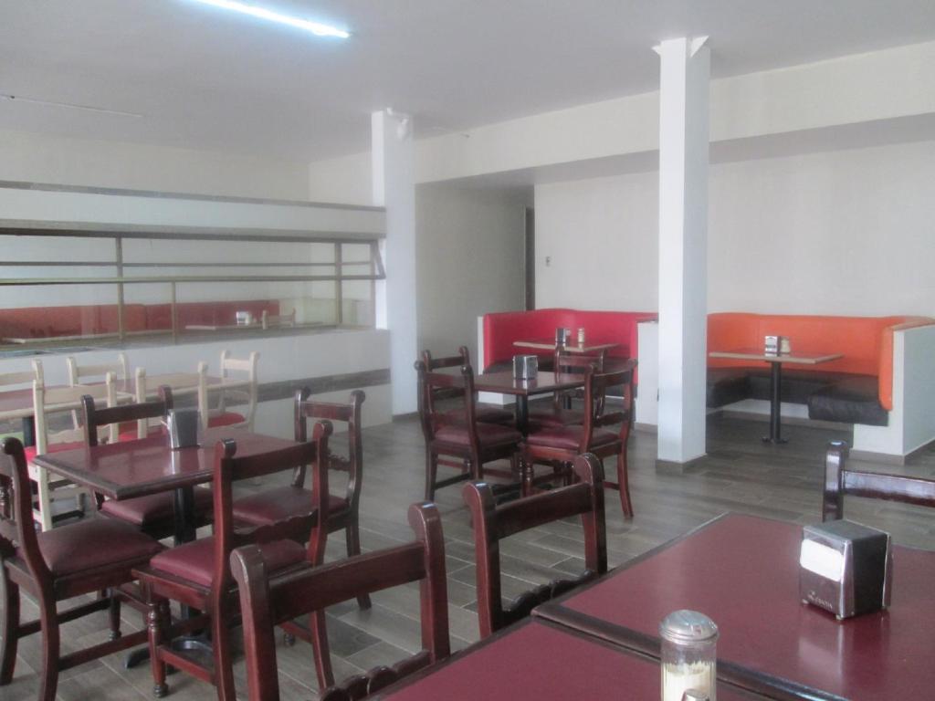 Hotel Colon Express
