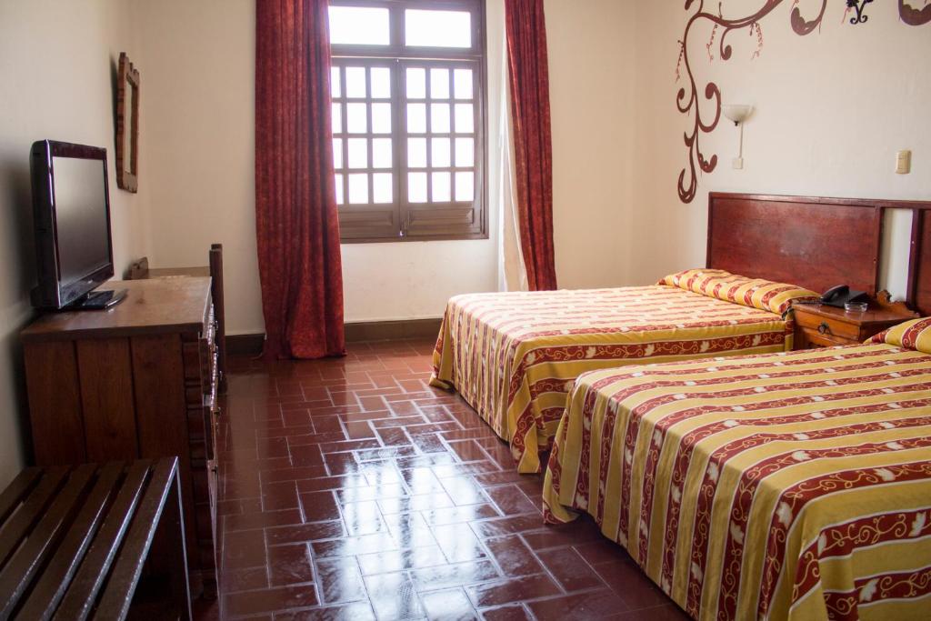 Hotel Colonial