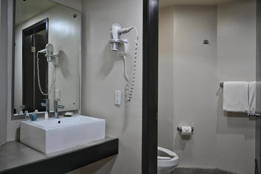 Hotel Corona Plaza Hotel Corona Plaza