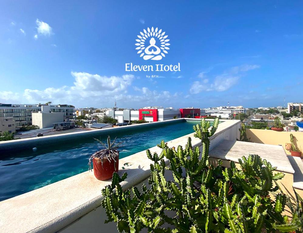 Hotel Eleven