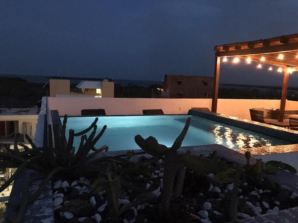 Hotel en Isla Holbox La Casa del Capi