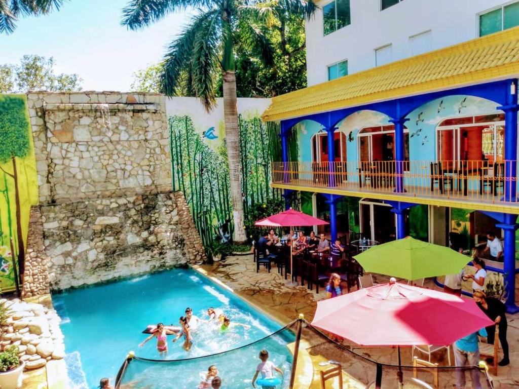 HOTEL ESMERALDA