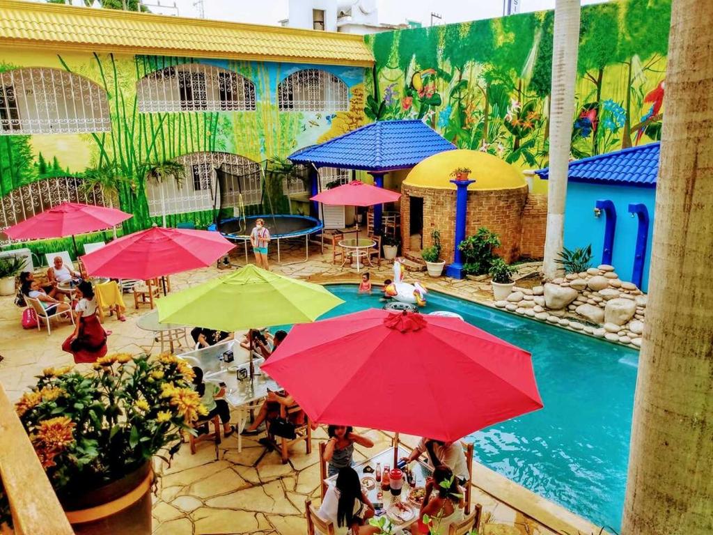 HOTEL ESMERALDA