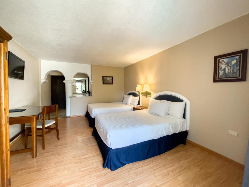 Hotel Gran Plaza & Convention Center