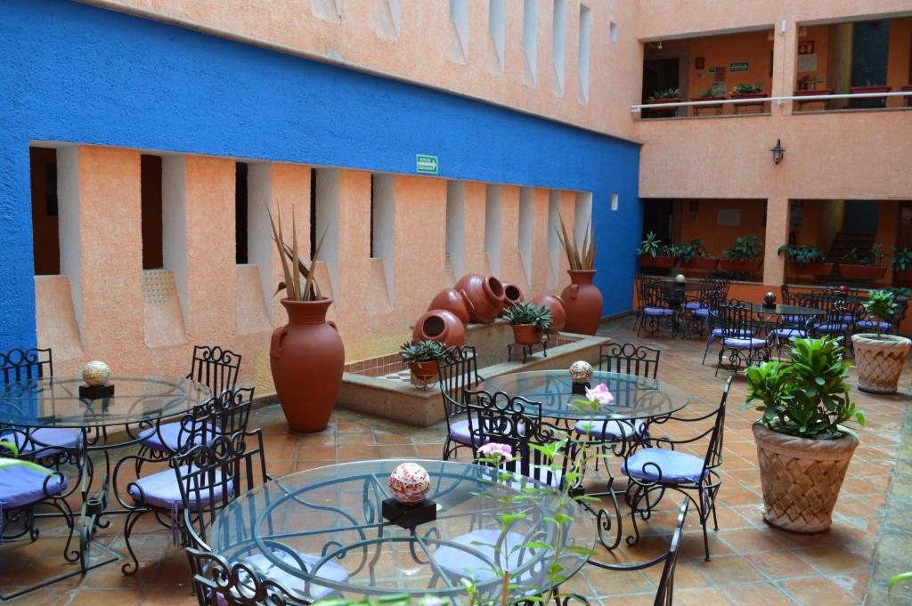 Hotel La Rienda Mision Tequillan