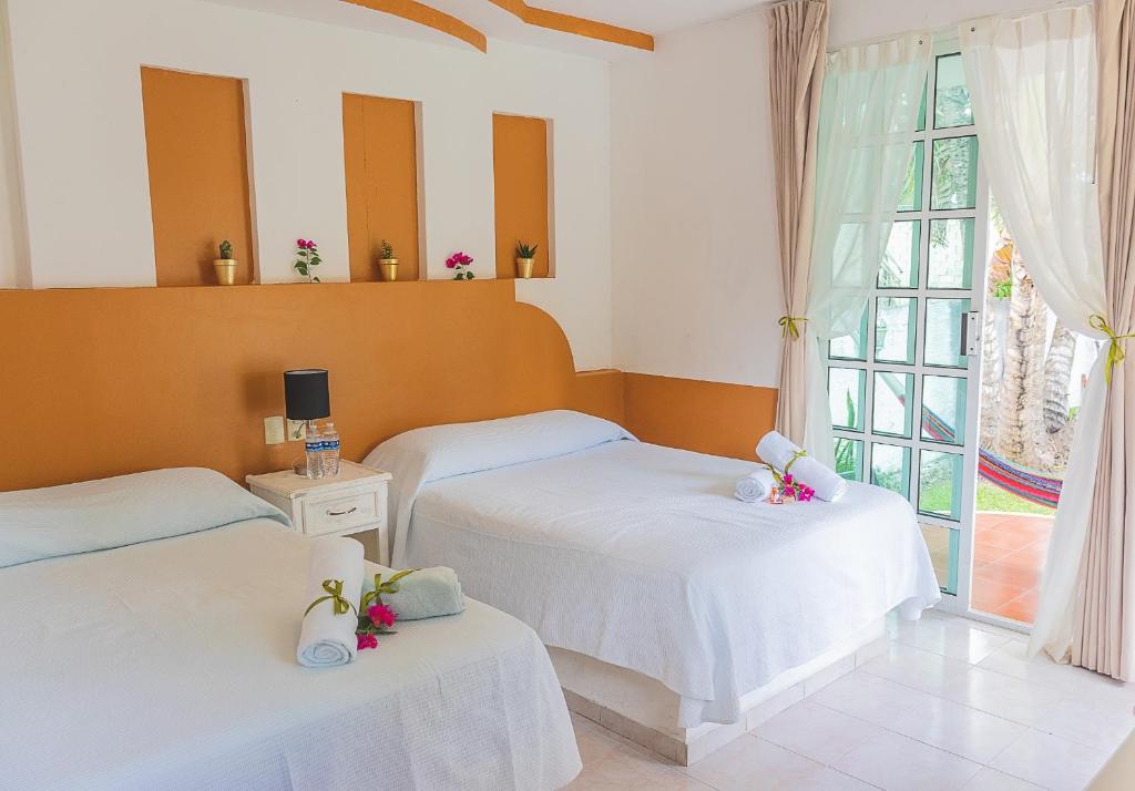 Hotel Lagoon – Pet Friendly Hotel Lagoon - Pet Friendly