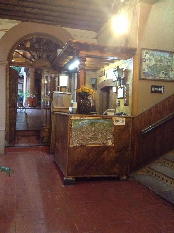 Hotel Los Escudos Hotel Los Escudos