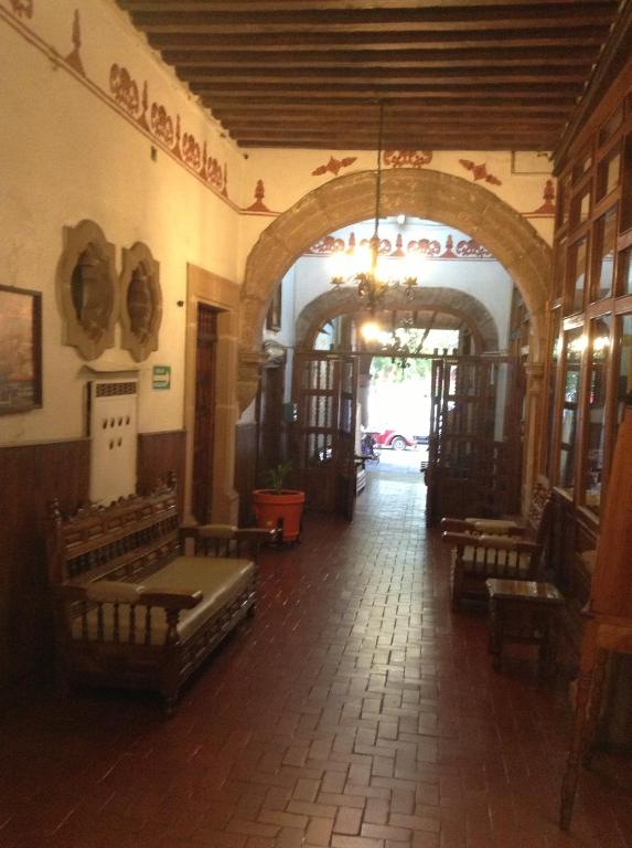 Hotel Los Escudos Hotel Los Escudos