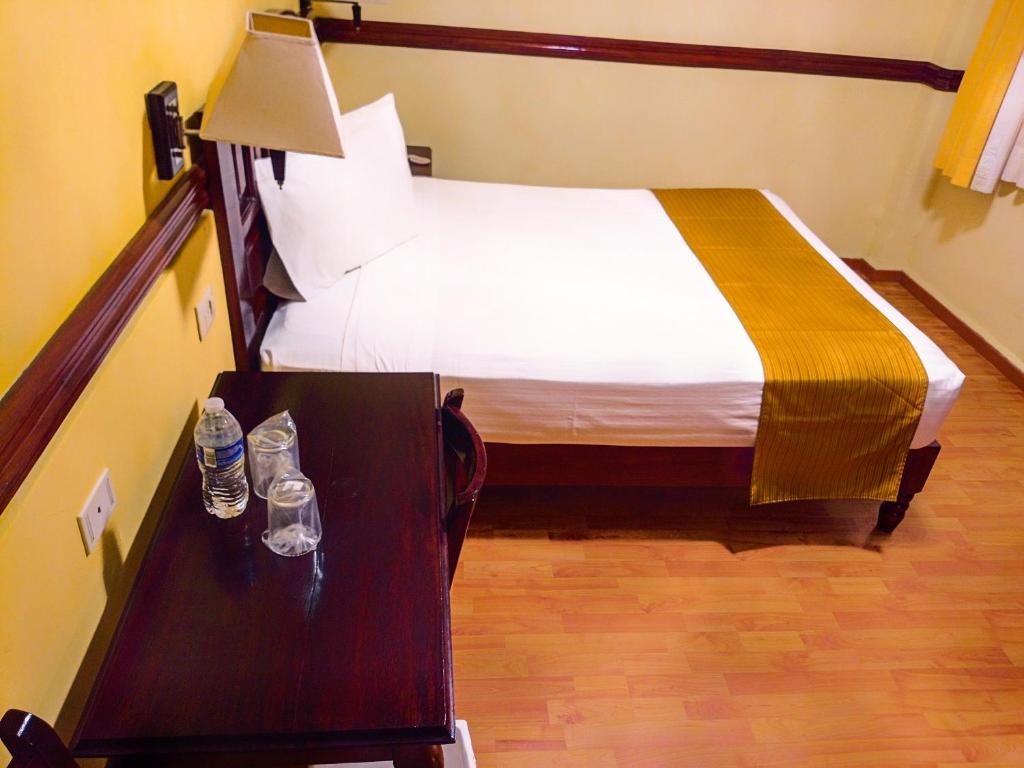 Hotel Madan Cárdenas Hotel Madan Cárdenas