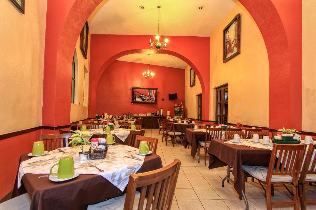 Hotel Mansion del Cantador