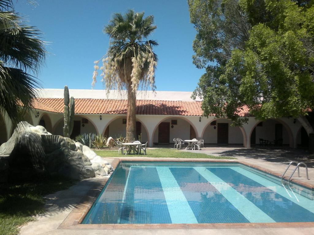 Hotel Misión Santa Ma “Cataviña” Hotel Misión Santa Ma "Cataviña"