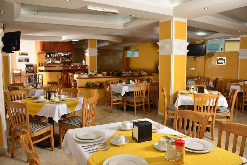 Hotel Paradise Inn