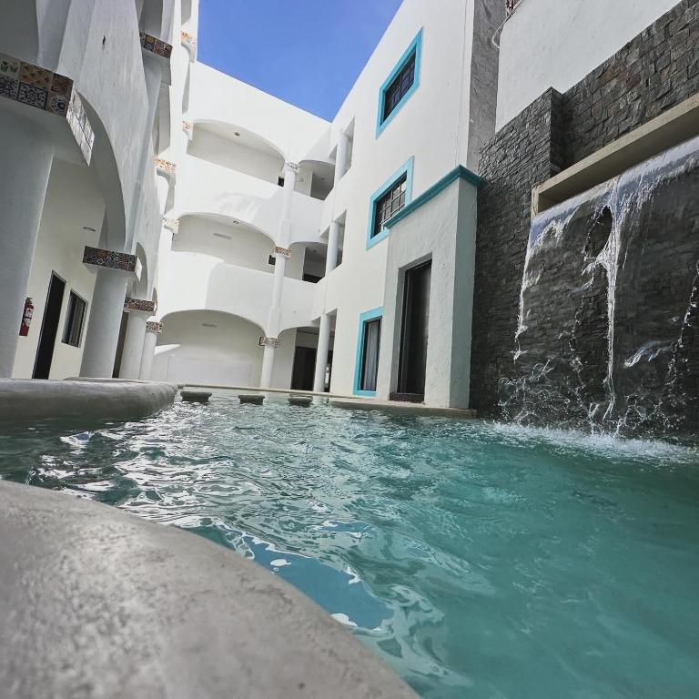 Hotel Plaza Nardos