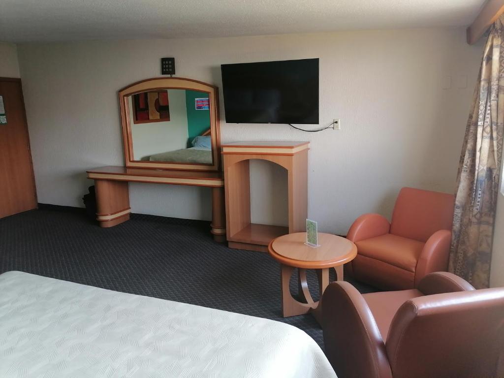 Hotel Puerta del Sol