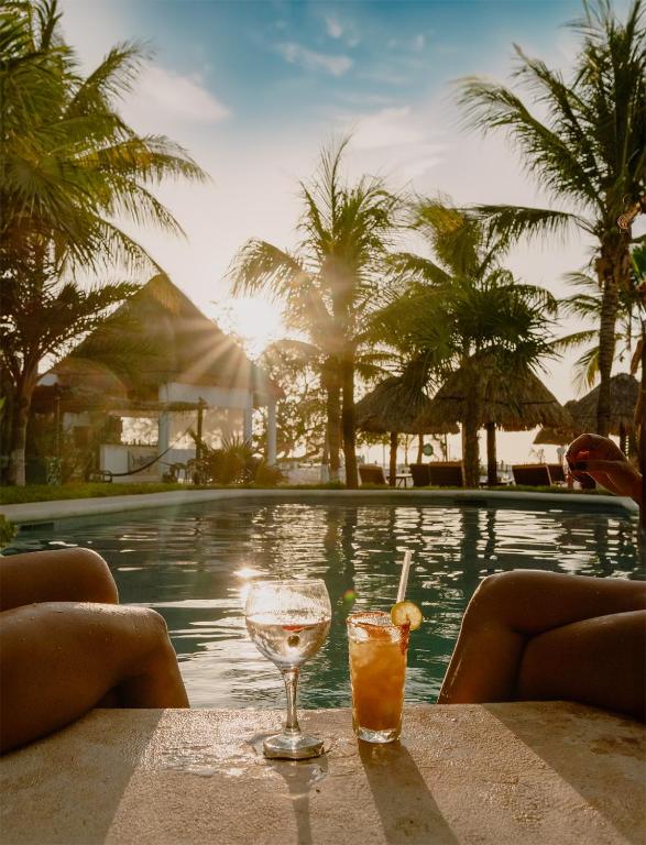 Hotel Puerto Holbox Beach Front