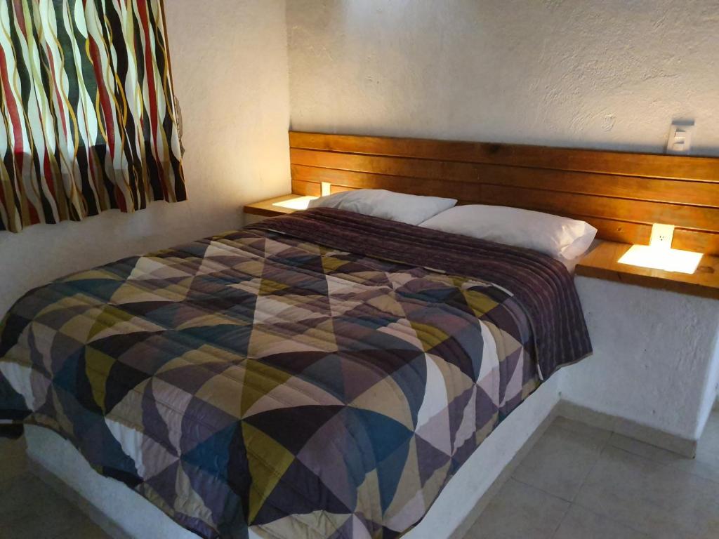 Hotel Rancho Escondido