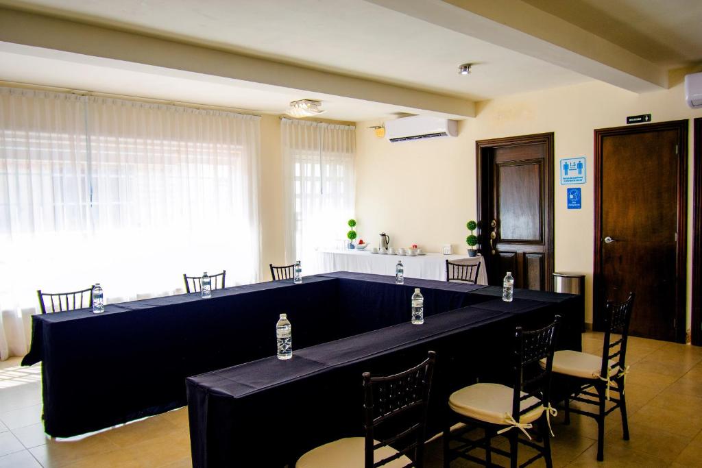 Hotel San Miguel, en el Centro – Desayuno Gratis Hotel San Miguel, en el Centro - Desayuno Gratis