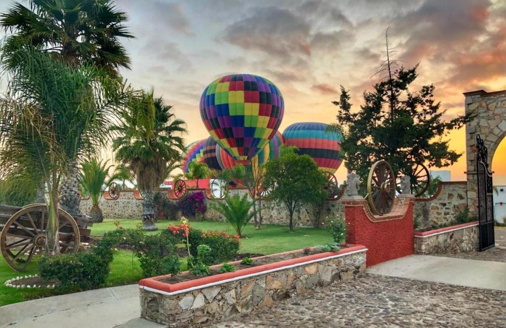HOTEL & SPA HACIENDA TRES VIDAS HOTEL & SPA HACIENDA TRES VIDAS