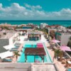 Hotel The Palm