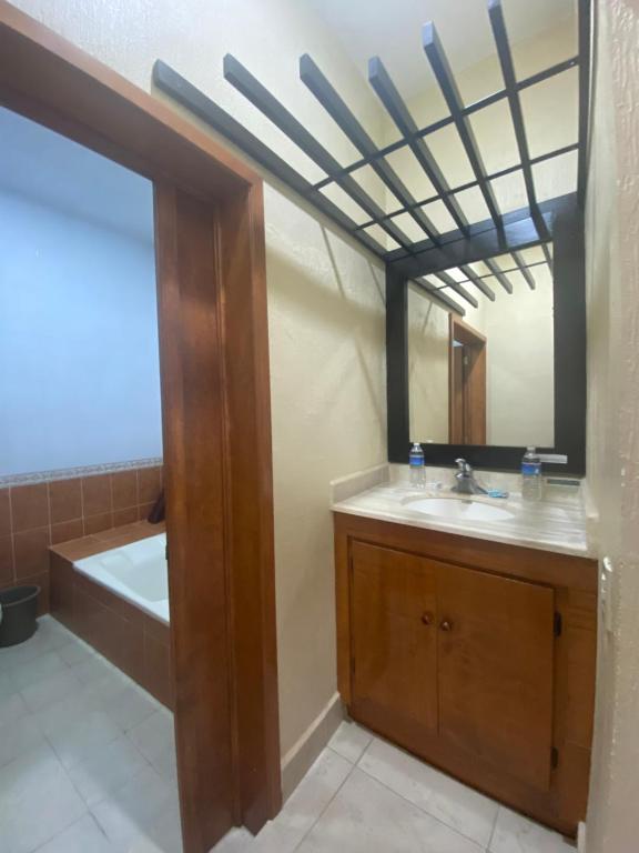 HOTEL TIBERIADES