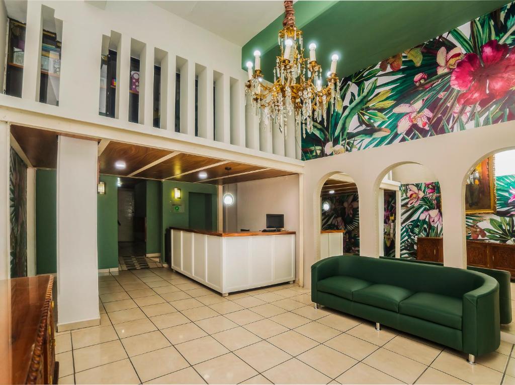 Hotel Trianon