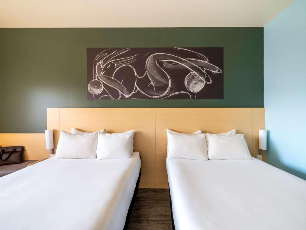 Ibis Queretaro