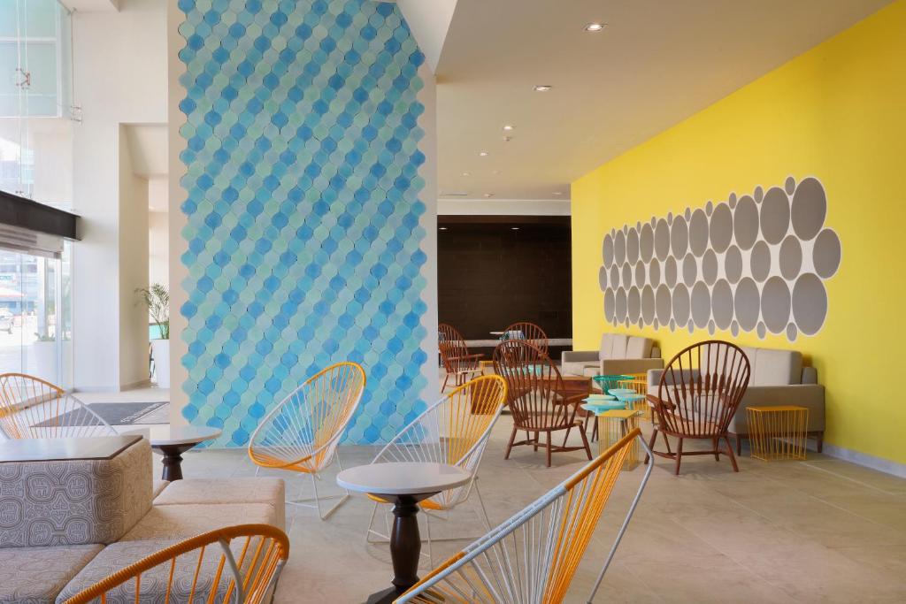 Krystal Urban Cancun & Beach Club